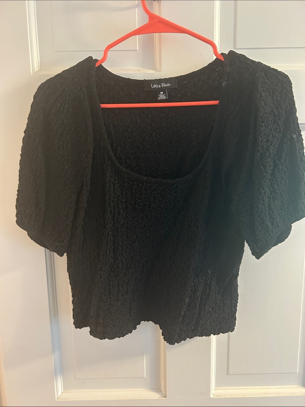 Lea & Viola Black Textured Puff Sleeve Top